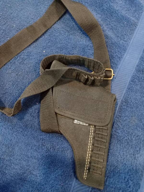 Gun Holster For Pistol And Revolver In India - Image 15