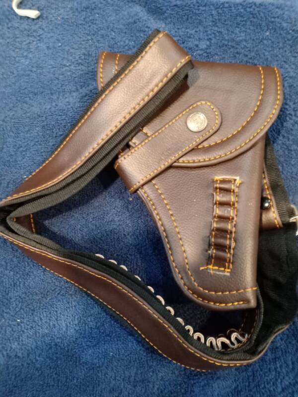 Gun Holster For Pistol And Revolver In India - Image 9